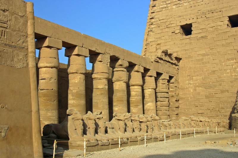 عکس های دیدنی معبد کرنک مصر باستان بزرگترین مکان مذهبی باستانی در جهان معابد و پرستشگاه باستانی شگفت انگیز در سرزمین فراعنه مصر