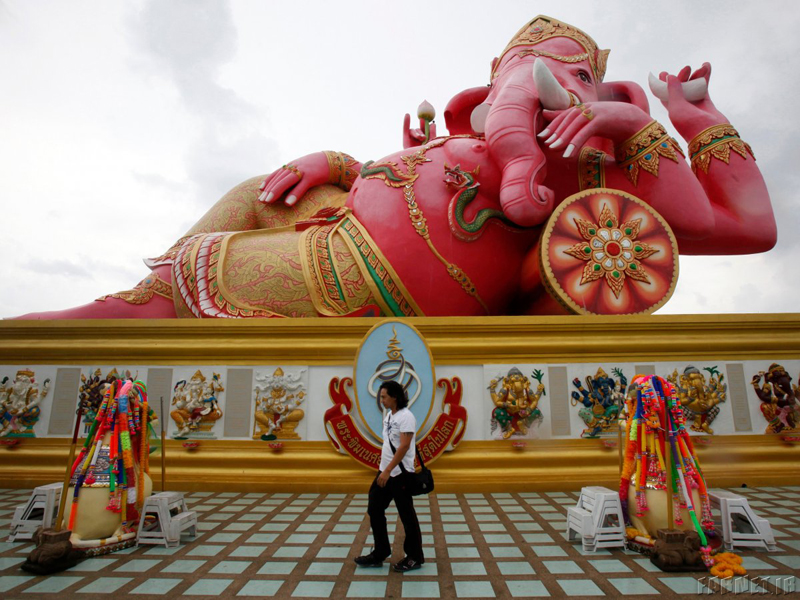 this-bright-pink-statue-of-ganesha--a-beloved-hindu-god--sits-in-the-chachoengsao-province-of-thailand-it-measures-52-feet-high-and-78-feet-wide