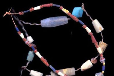 علاقه به زیورآلات و ساخت جواهرات از سنگ های قیمتی در ایران باستان