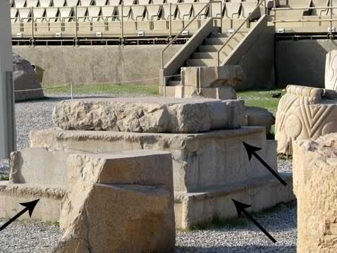 آیا بنای تاریخی تخت جمشید و پرسپولیس یک سازه نیمه کاره بوده است؟