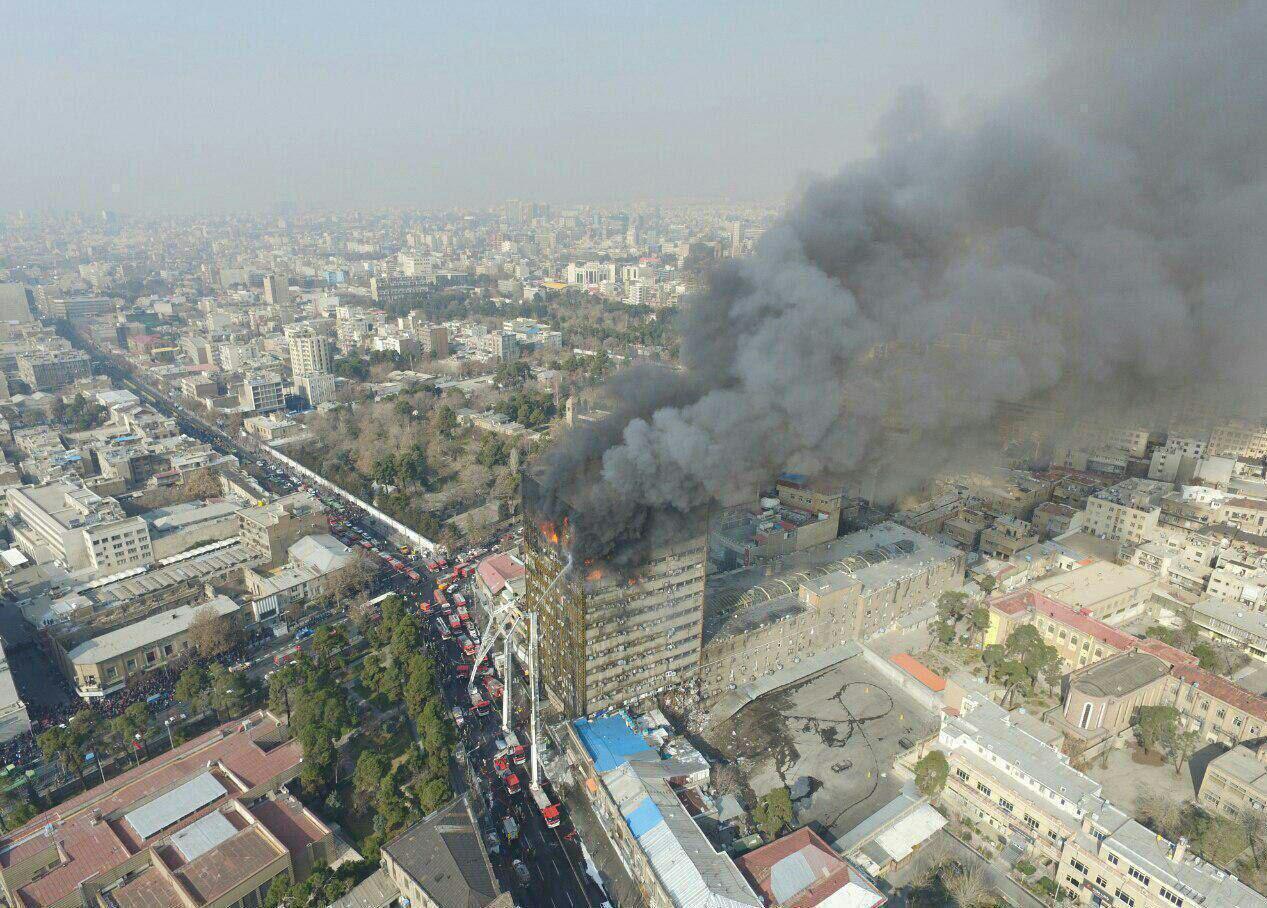 گزارشی از آتش سوزی و تخریب ساختمان پلاسکو - تهران آمادگی برای مقابله با بحران را ندارد