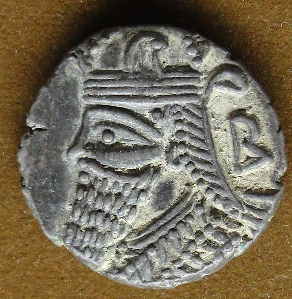 عکس سکه های دوران پادشاهی اشکانیان و جنس و نقوش سکه های اشکانی